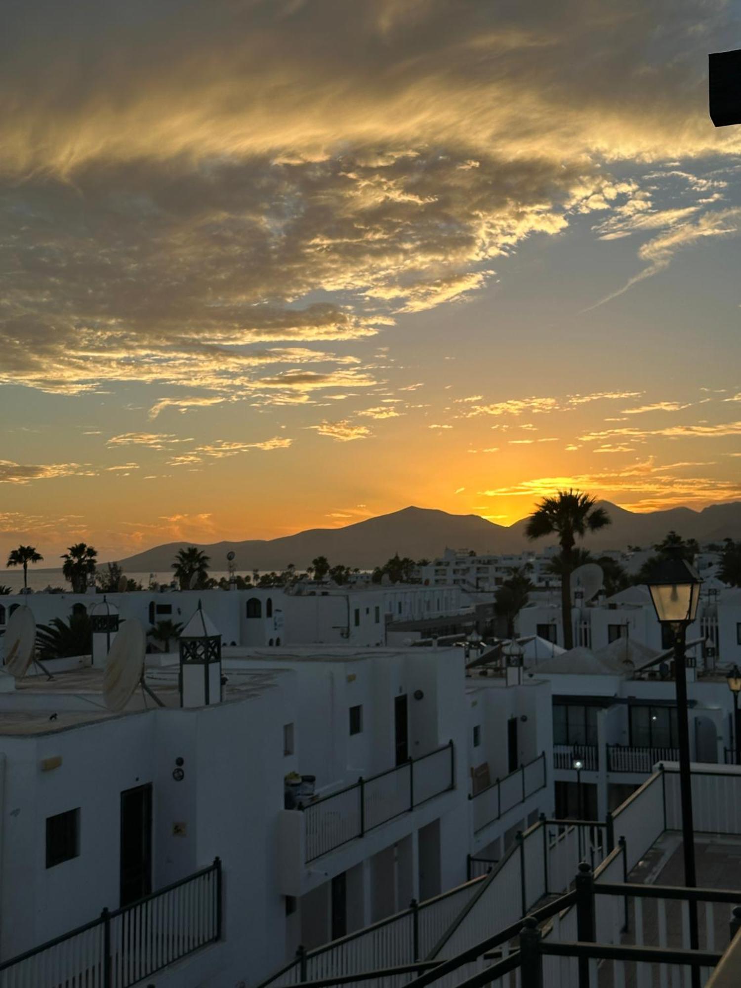 Casa Josephine Lanzarote, Spectacular Sea Views & Free Wifi Apartamento Puerto del Carmen  Exterior foto